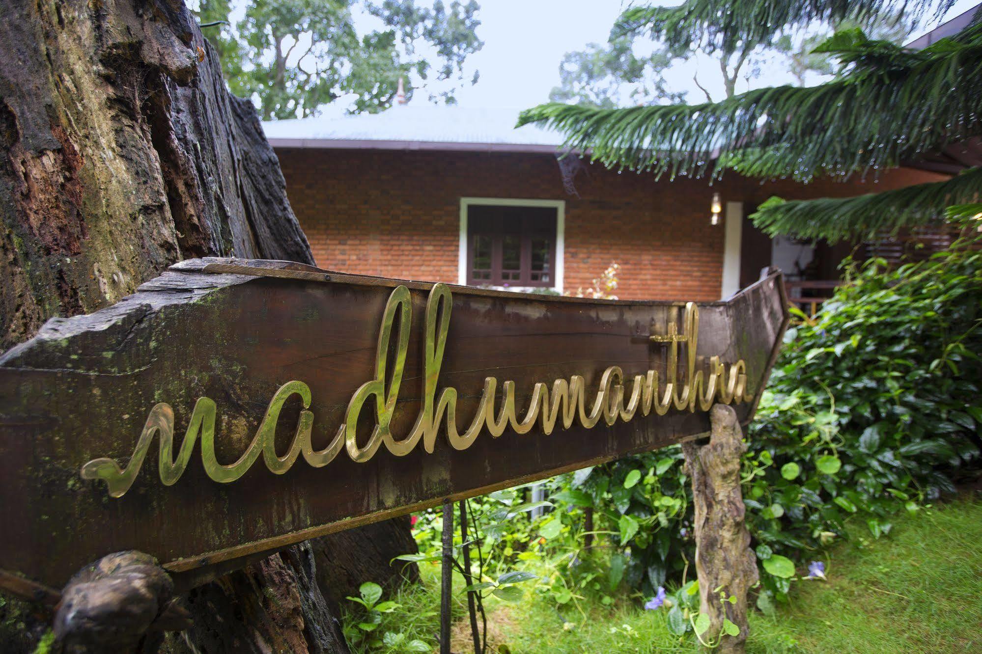 Madhumanthra Resort - Homestay Munnar Extérieur photo