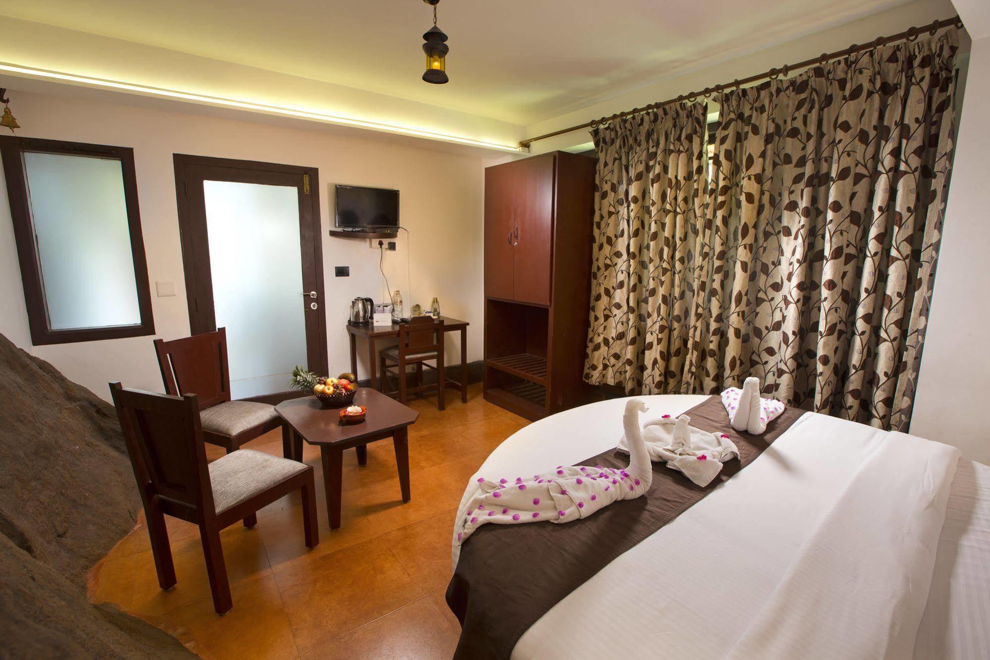 Madhumanthra Resort - Homestay Munnar Extérieur photo